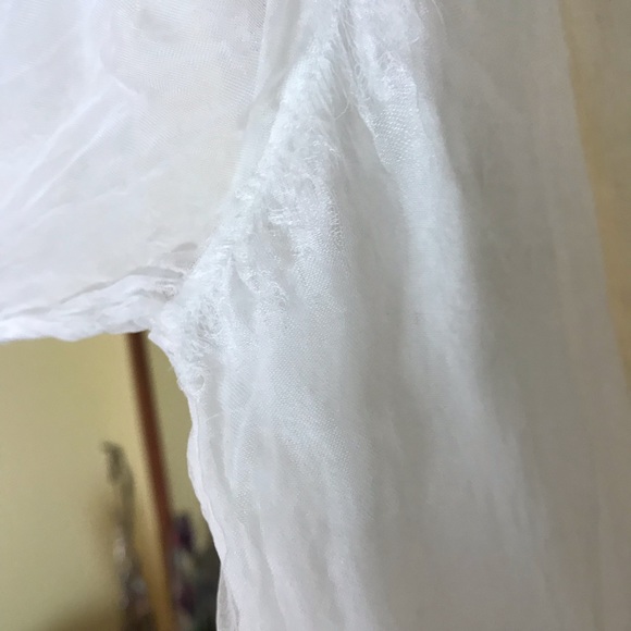 Gretchen Scott flowy blouse - Picture 5 of 5